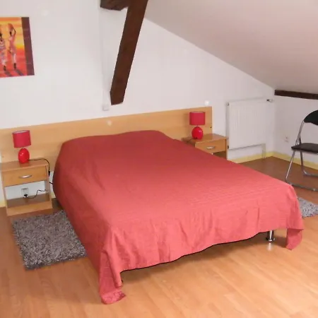 Les Charmois - Spa Possible Sur Un Autre Site Apartmán *