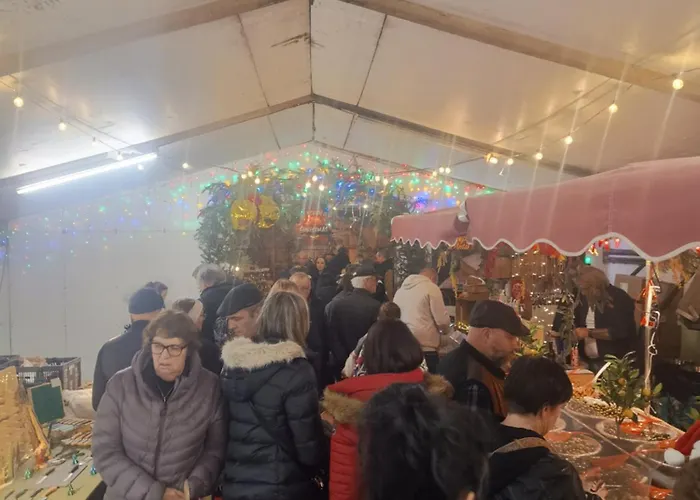 Les Charmois - Possible Sur Un Autre Site *